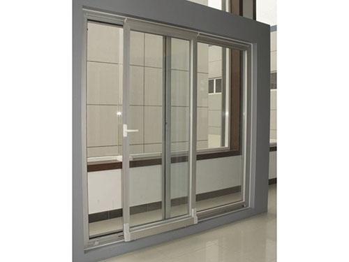 塑钢门窗,阳光房等工程设计与生产制造,及断桥铝门窗型材批发的新型
